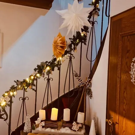 Gaestehaus Goldenes Lamm بيت ضيافة