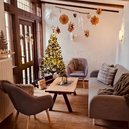 بيت ضيافة Gaestehaus Goldenes Lamm